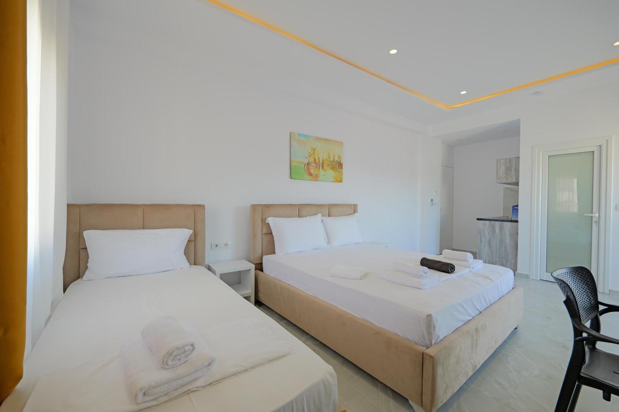 Central Garden Residence Sofia - Free Parking Ksamil Kültér fotó
