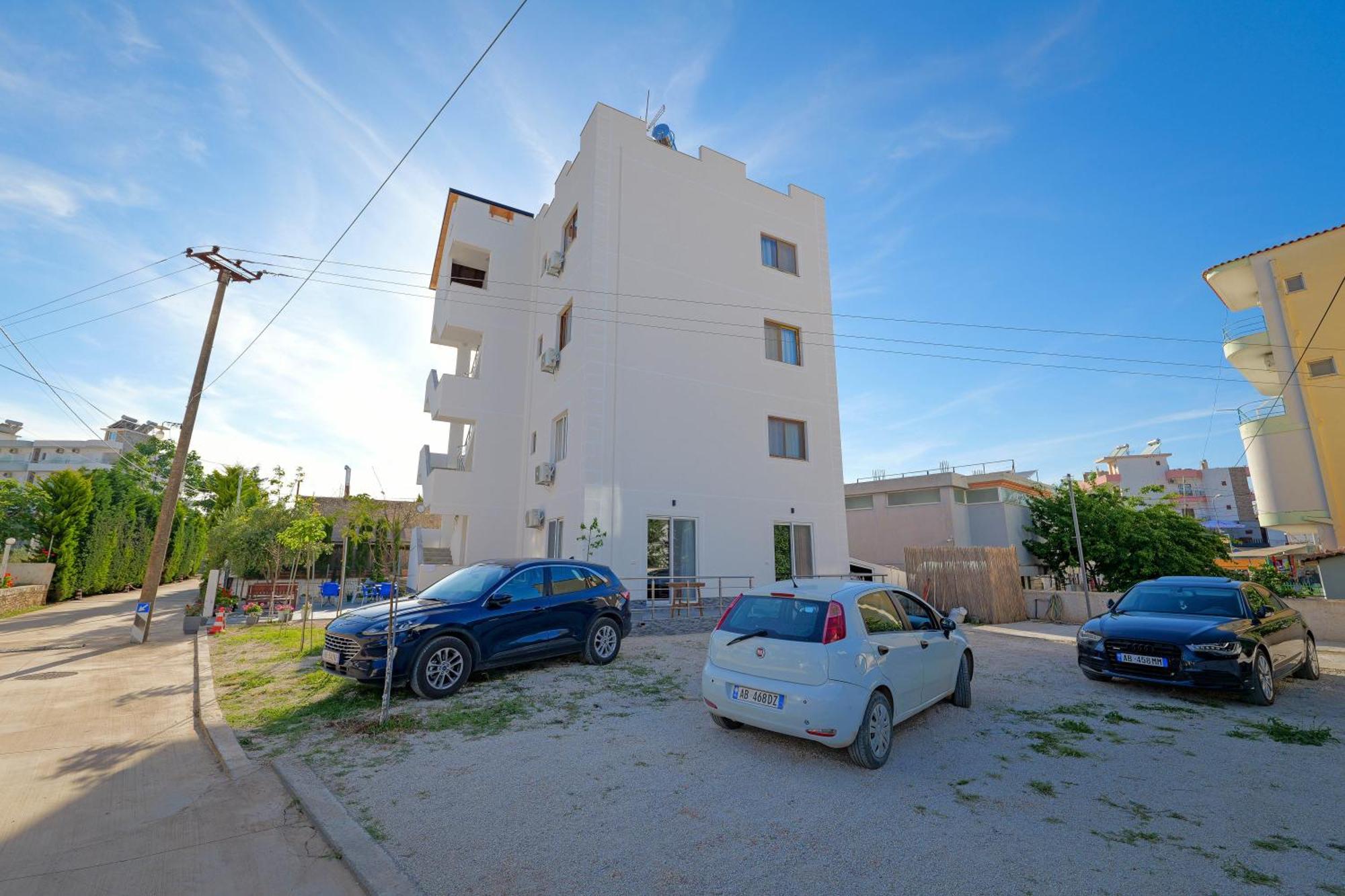 Central Garden Residence Sofia - Free Parking Ksamil Kültér fotó