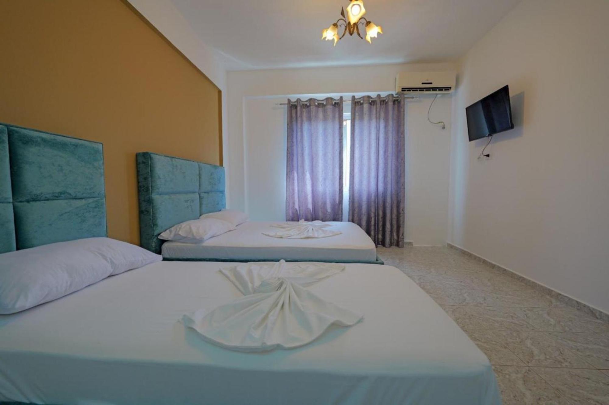 Central Garden Residence Sofia - Free Parking Ksamil Kültér fotó